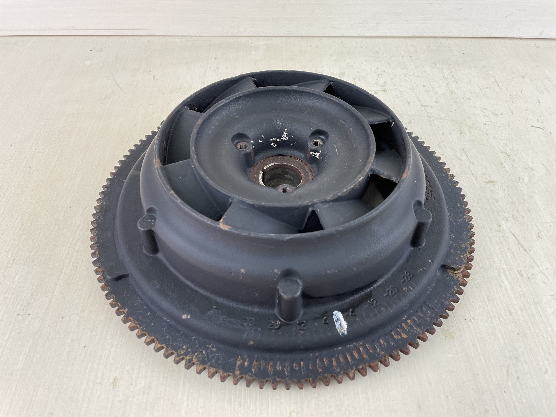 Johnson Evinrude 2 Stroke Outboard Flywheel 0586422