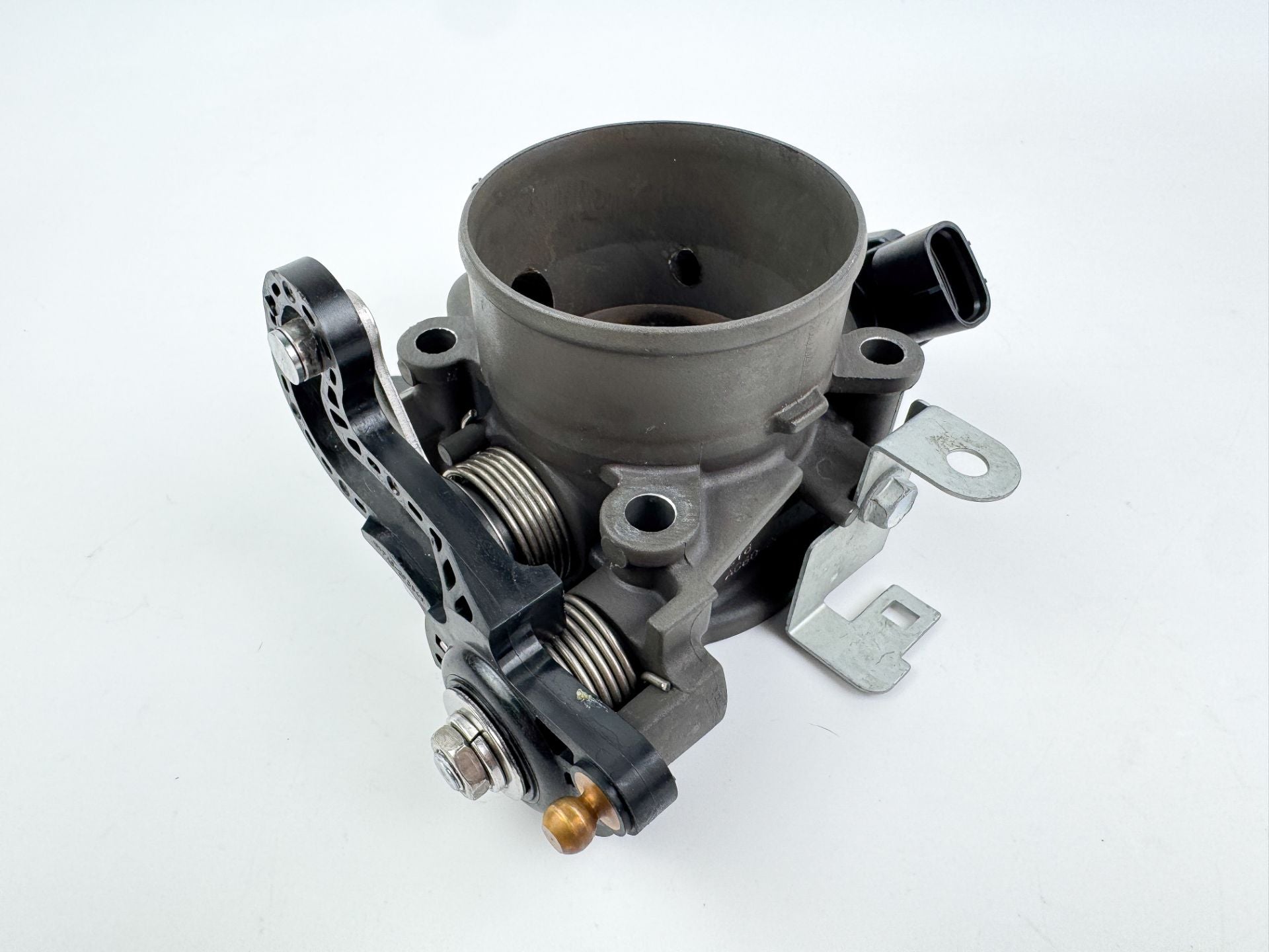 2007 Honda 135 HP 4 Stroke Outboard Throttle Body Assembly 16400-ZY6-013 OEM