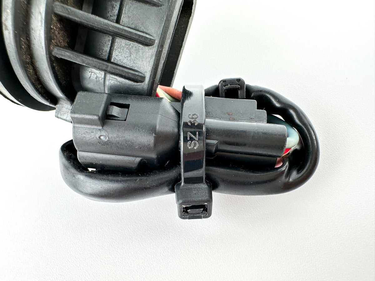 2011 Suzuki 140 HP 4 Stroke Outboard Trim Switch 37850-99E05 OEM