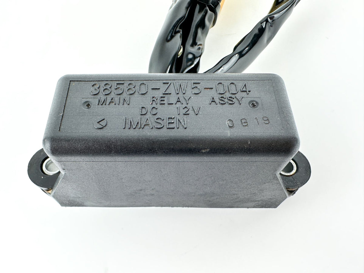 2001 Honda 130 HP 4 Stroke Outboard Main Relay 06380-ZW5-000 OEM