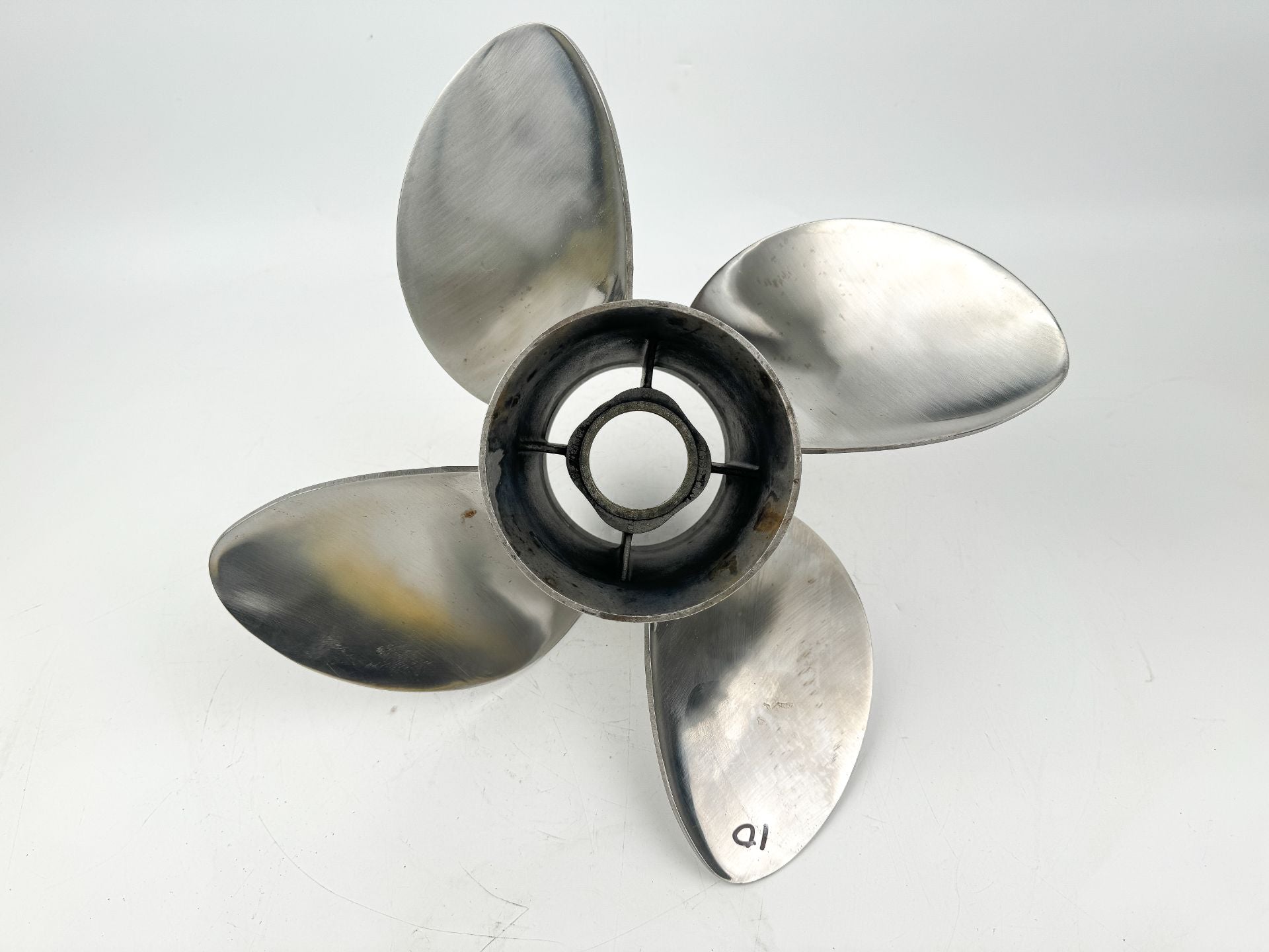 Evinrude Johnson Cyclone Stainless Steel Prop Propeller 14 1/8" x 18P Counter LH