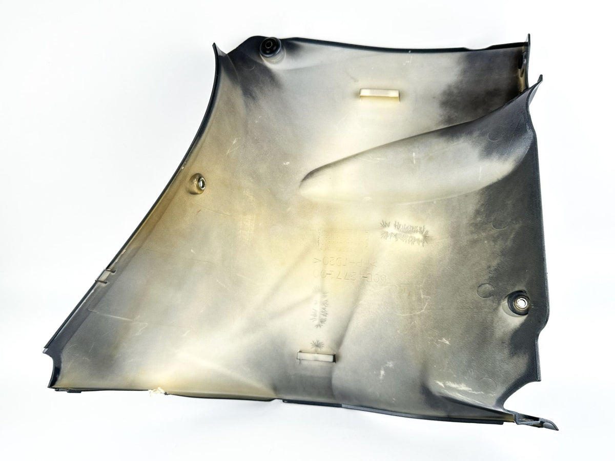 2012 Yamaha 250 HP 4 Stroke Outboard Lower Apron Cowling Starboard 6CB-42771-00-8D OEM
