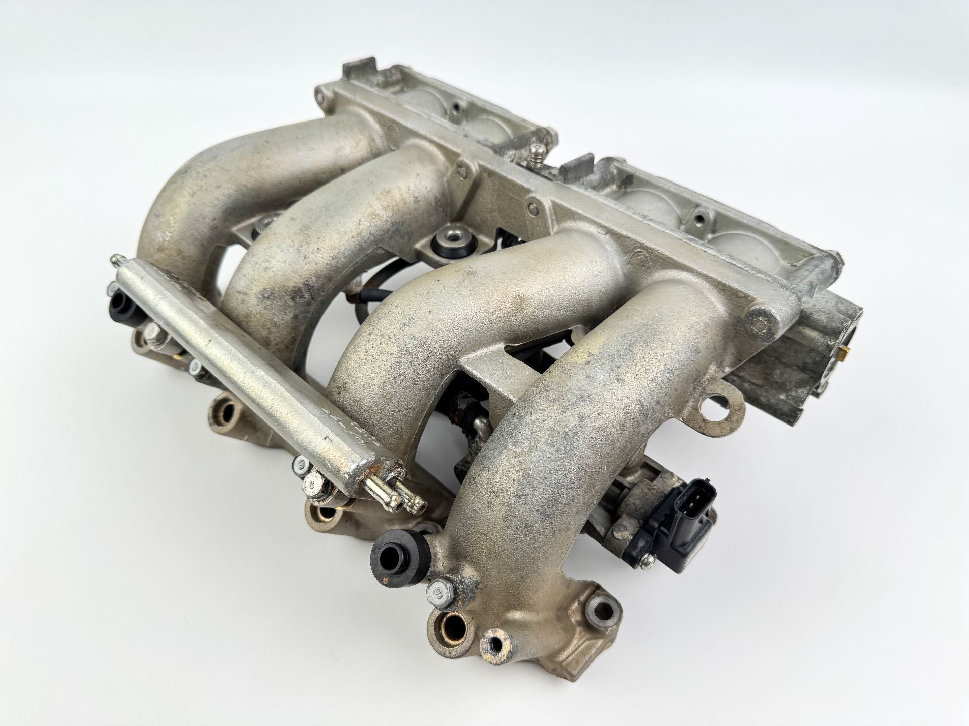 2003 Yamaha 115 HP 4 Stroke Outboard Intake Manifold & Throttle Body 68V-13751-01-00 OEM