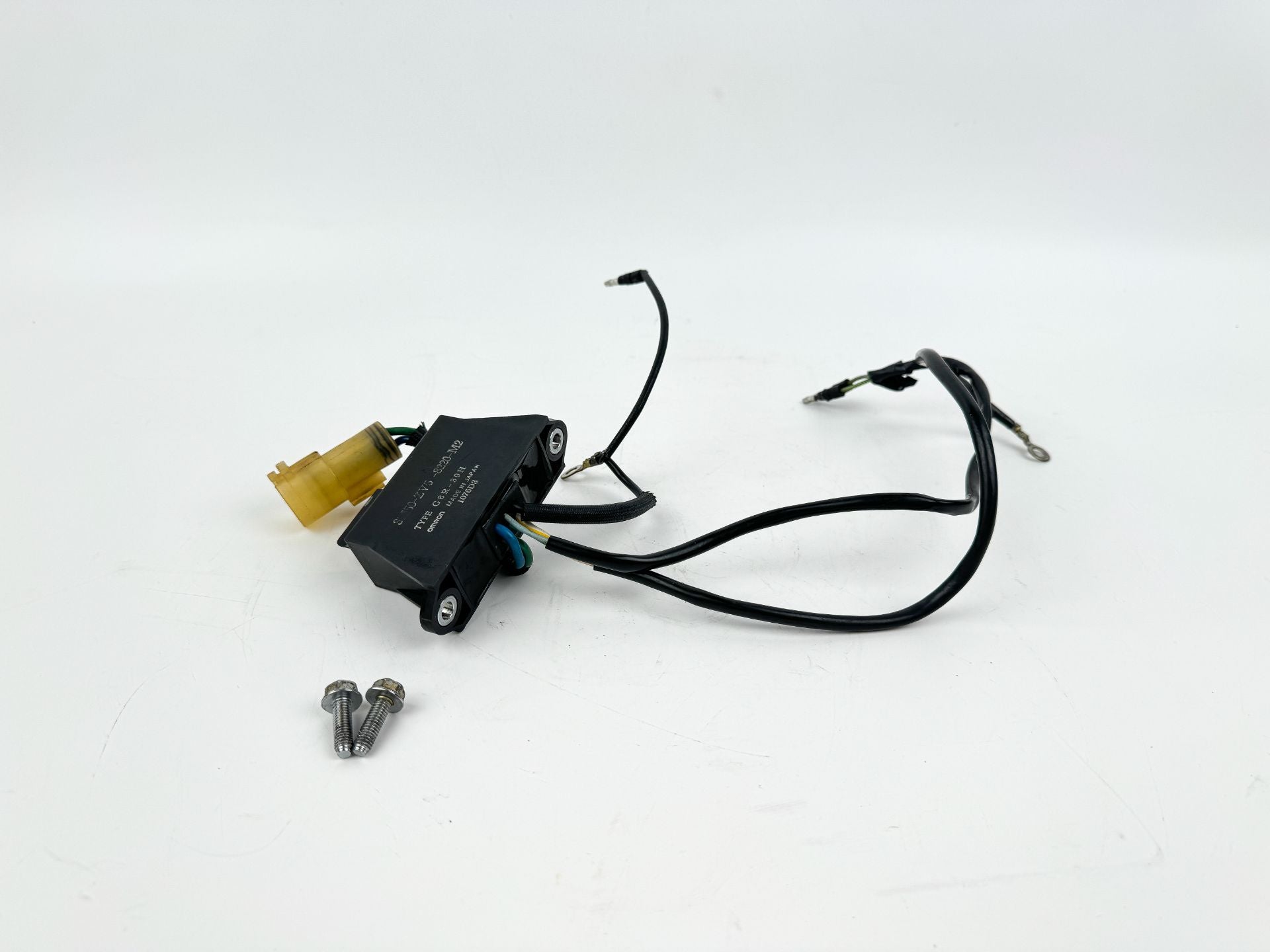 1996 Honda 40 HP 4 Stroke Outboard Trim Tilt Relay 38550-ZV5-822 OEM