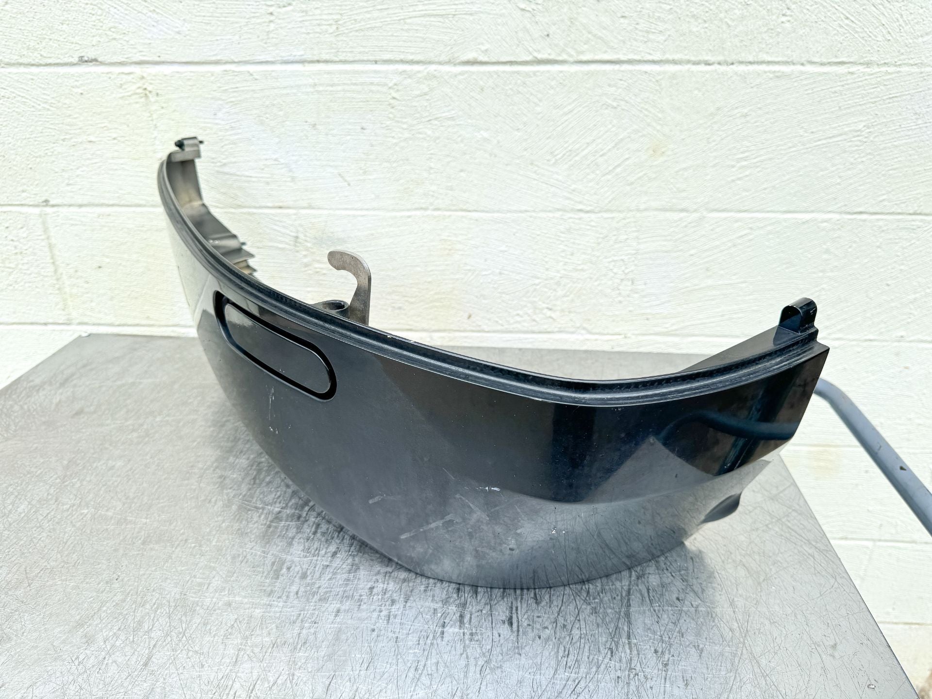 2007 Suzuki 200 HP 4 Stroke Outboard Port Oil Pan Cover 61141-93J01-0EP OEM