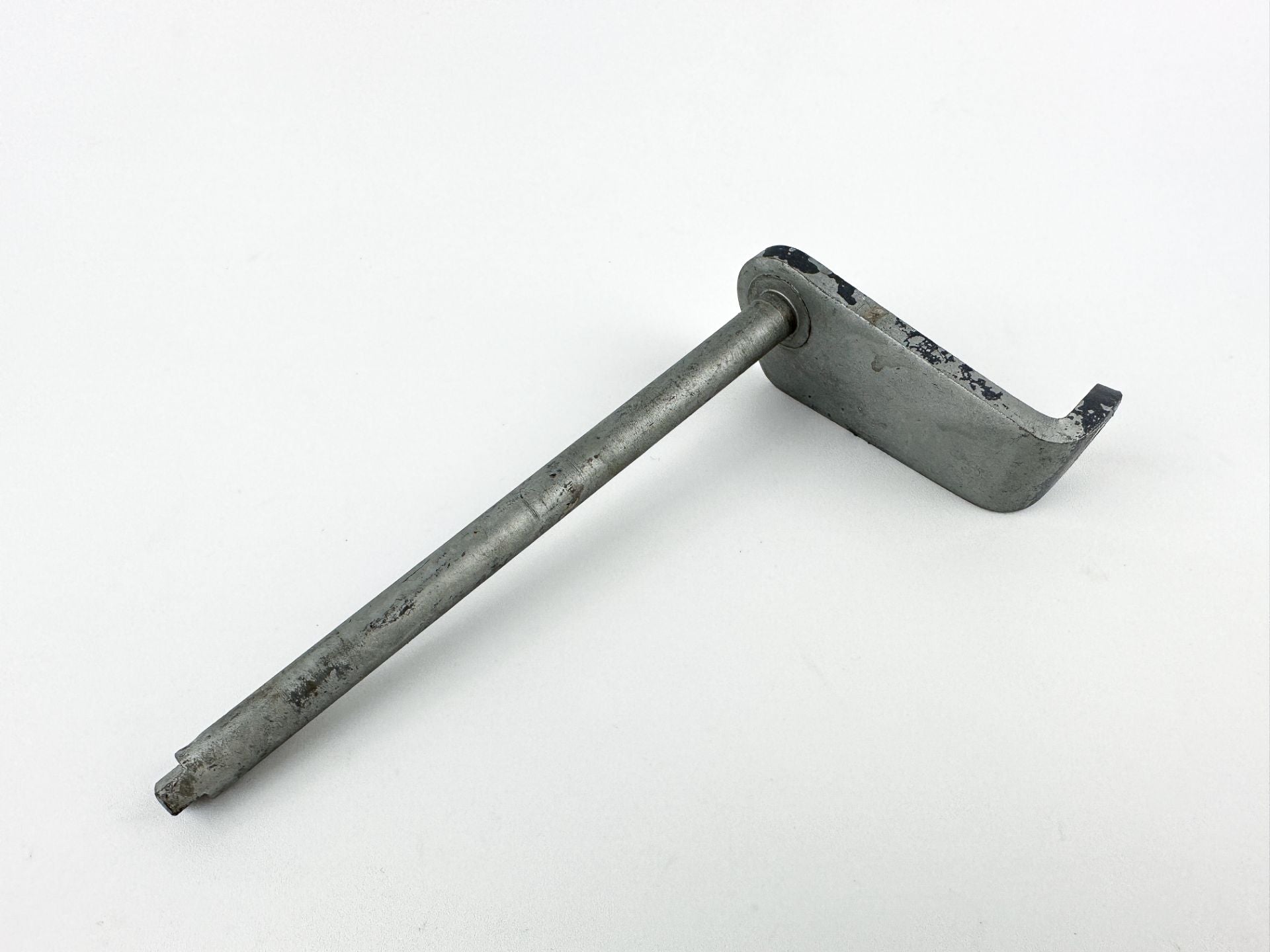 2007 Yamaha 150 HP 4 Stroke Outboard Tilt Stop Lever 6G5-43181-02-00 OEM