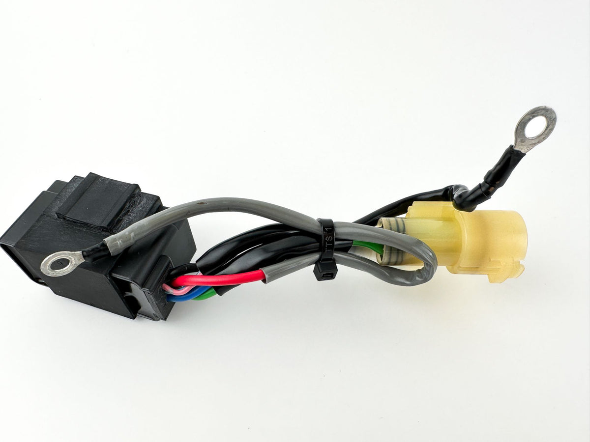 2007 Suzuki 175 HP 4 Stroke Outboard Starter Relay 38410-93J13 OEM