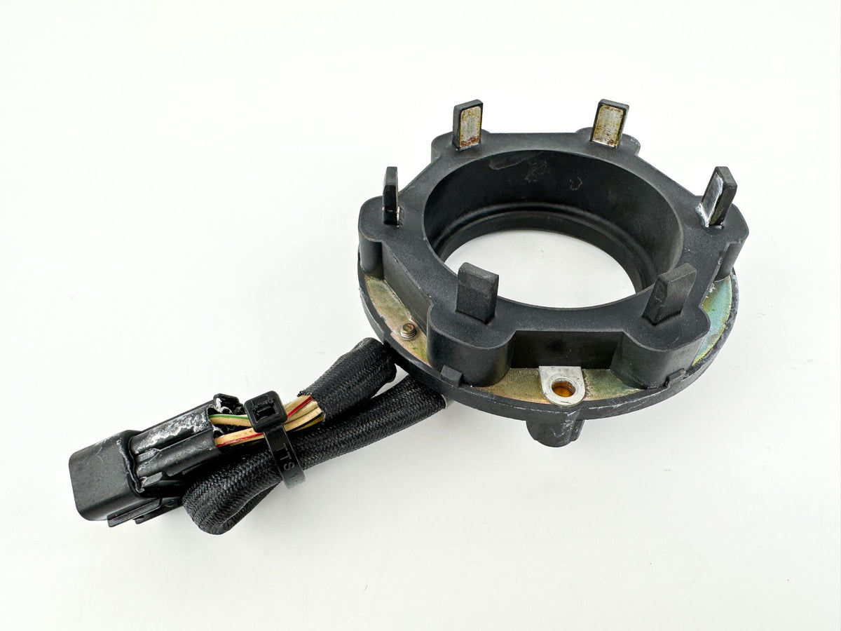 2004 Yamaha 150 HP 2 Stroke Outboard Coil Pulser 60V-85580-00-00 OEM