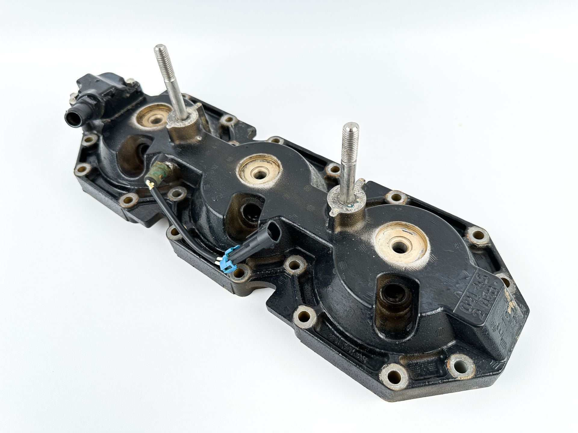 2015 Mercury 250 HP 2 Stroke Outboard Port Cylinder Head 841020A08 OEM