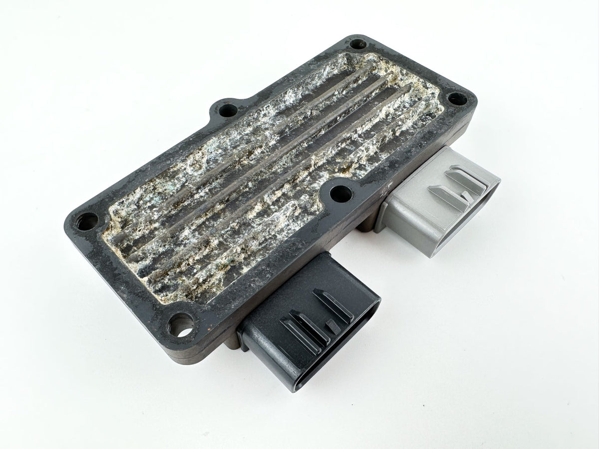 2007 Suzuki 175 HP 4 Stroke Outboard Rectifier & Regulator 32800-96J00 OEM