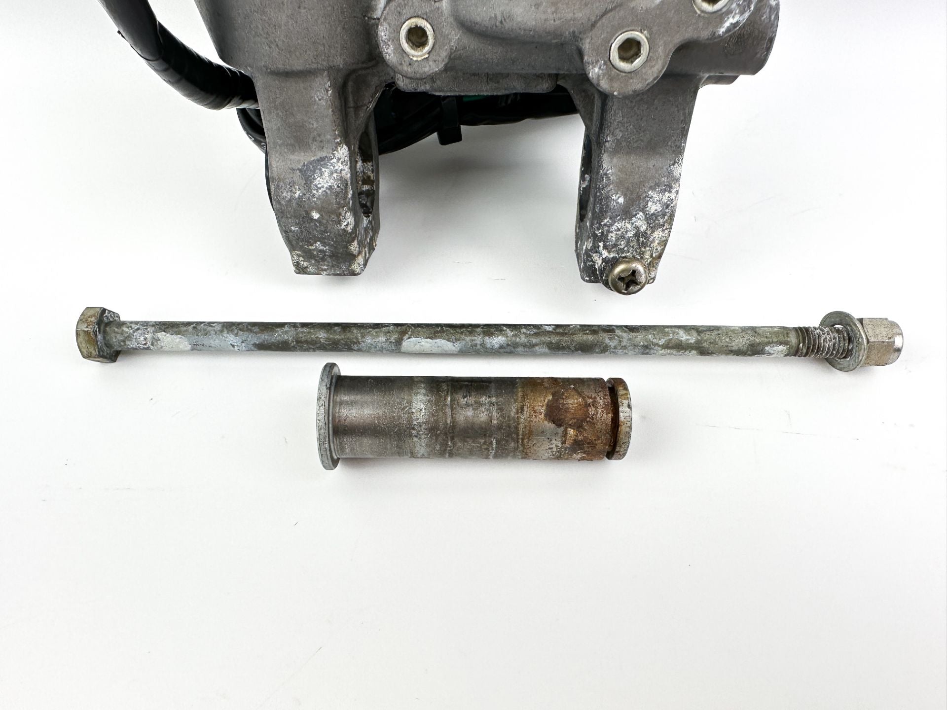 2003+ Honda 15 20 HP 4 Stroke Outboard Power Trim Tilt Unit 56000-ZY1-873 OEM