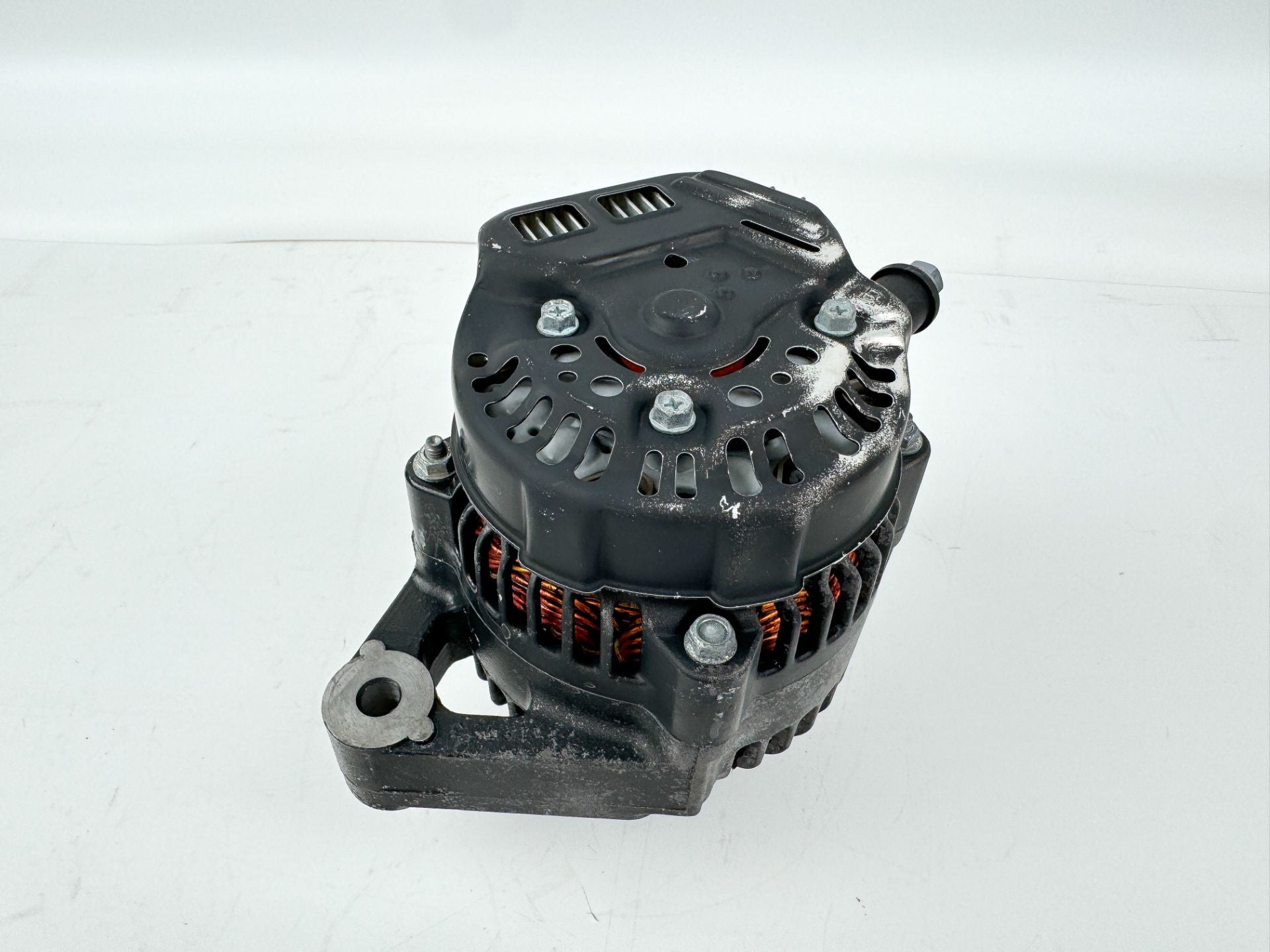 2010 Honda 115 HP 4 Stroke Outboard Alternator 31630-ZY6-013 OEM