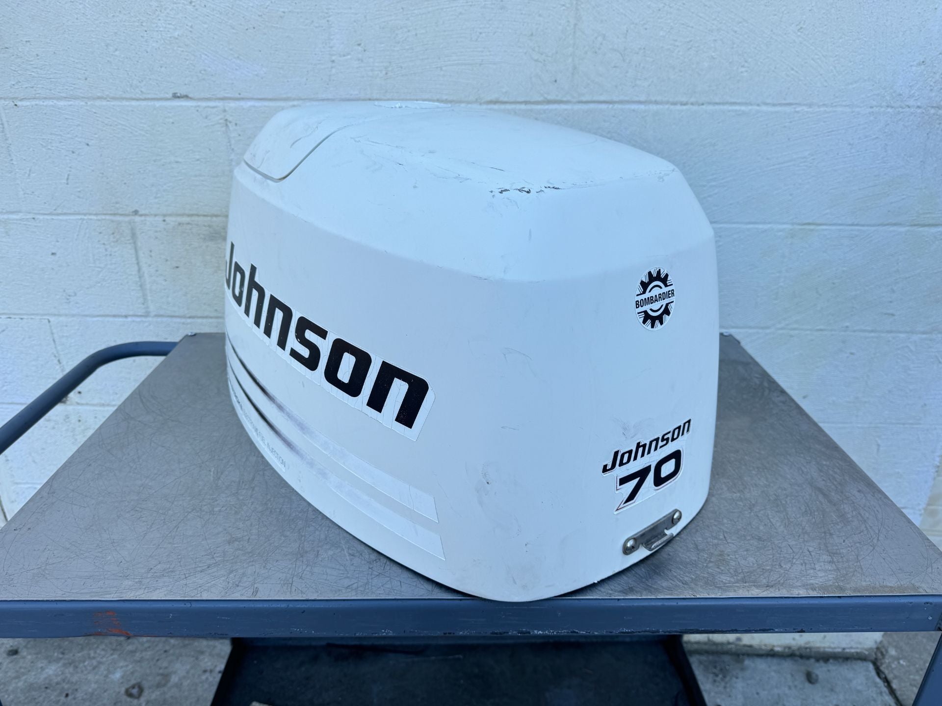 2004 Johnson 70 HP 4 Stroke Outboard Top Cowling 5032863 OEM