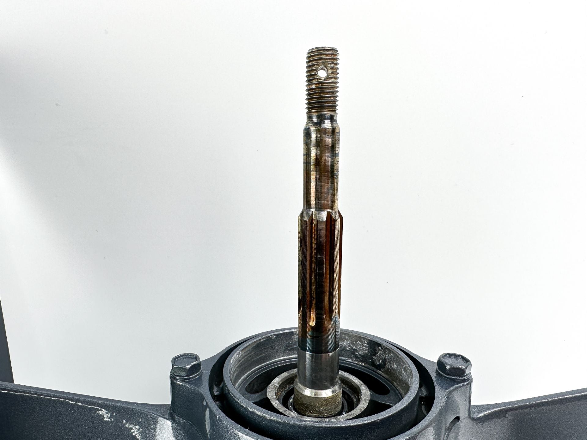 01-2010 Yamaha 8HP 4 Stroke Outboard 20" Lower Unit High Thrust Gear Case