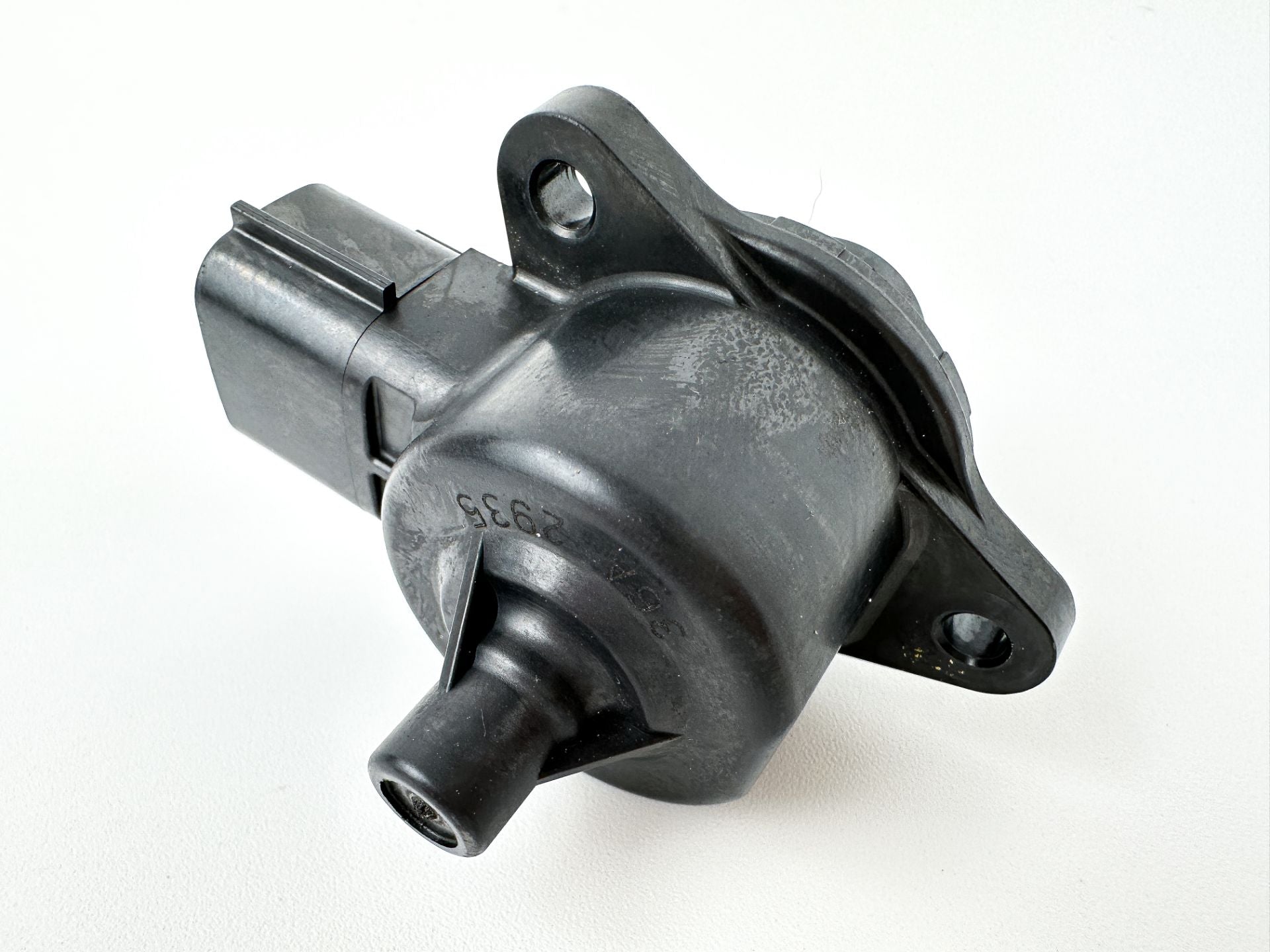 2004 Yamaha 150 HP 4 Stroke Outboard Idle Speed Control Valve ISC IAC 63P-1312A-00-00 OEM