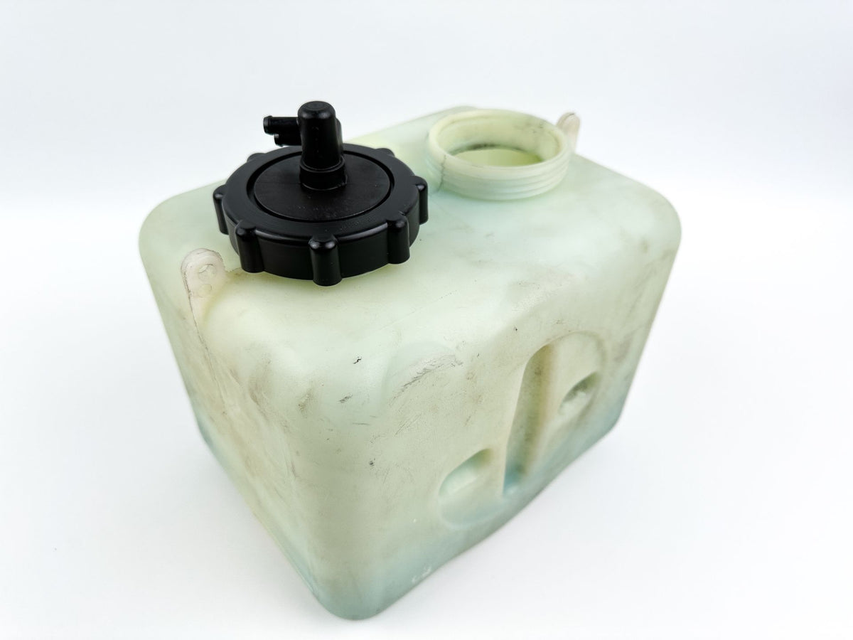 Mercury Marine Outboard 6 Quart Oil Tank