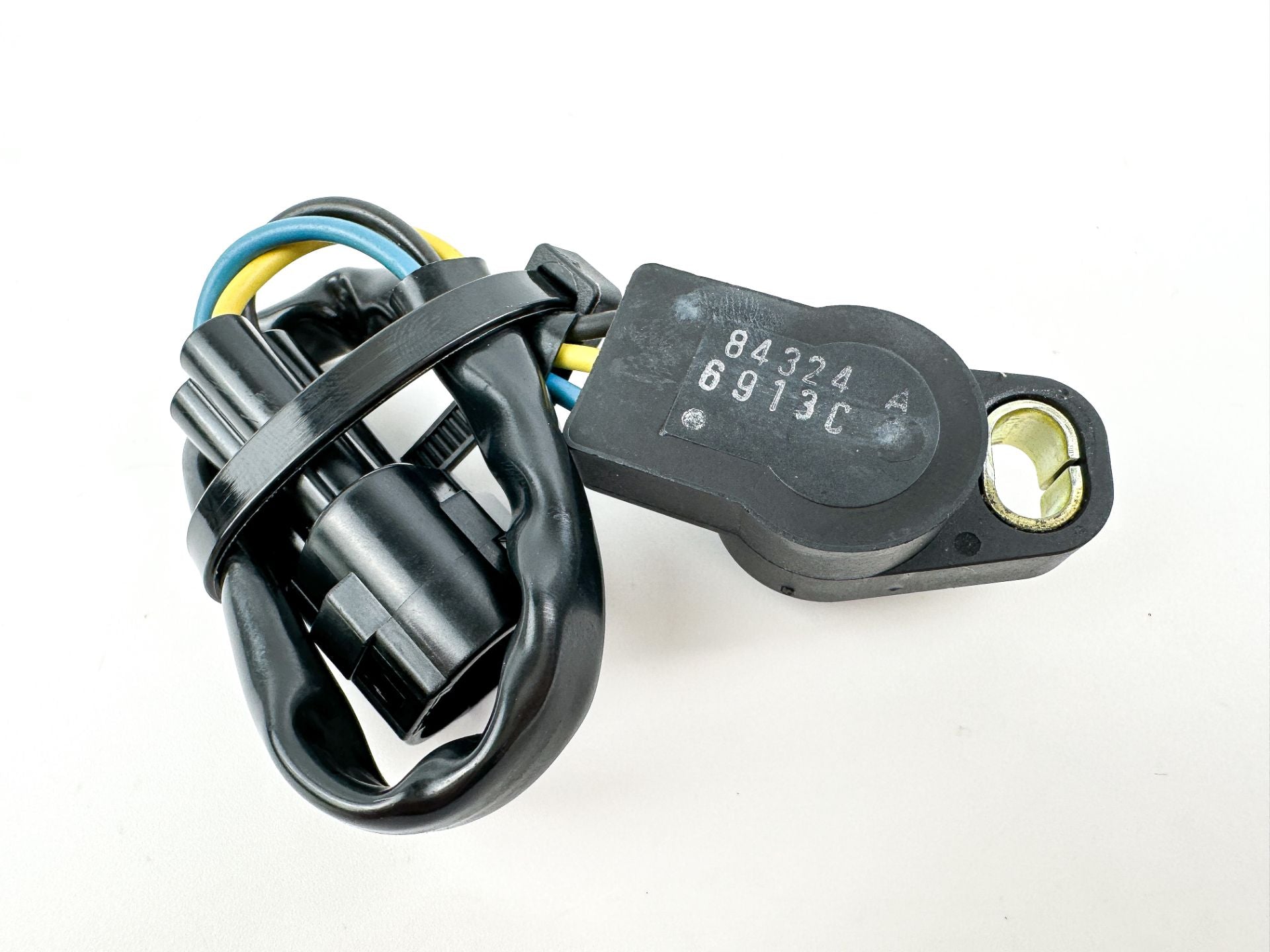 2007 Suzuki 250 HP 4 Stroke Outboard Shift Position Sensor 13580-93J04 OEM
