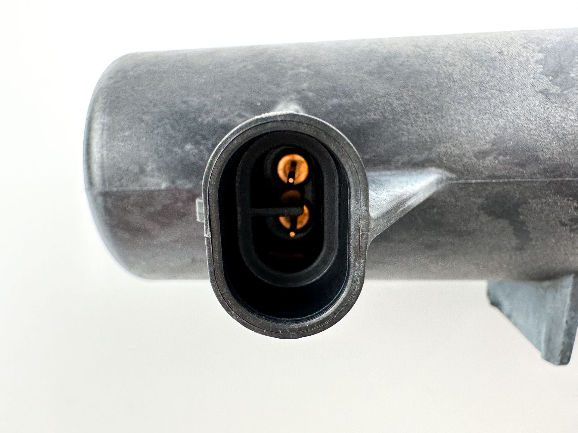 2008 Mercury 300 HP 4 Stroke Outboard Fuel Filter Assembly 892242T OEM