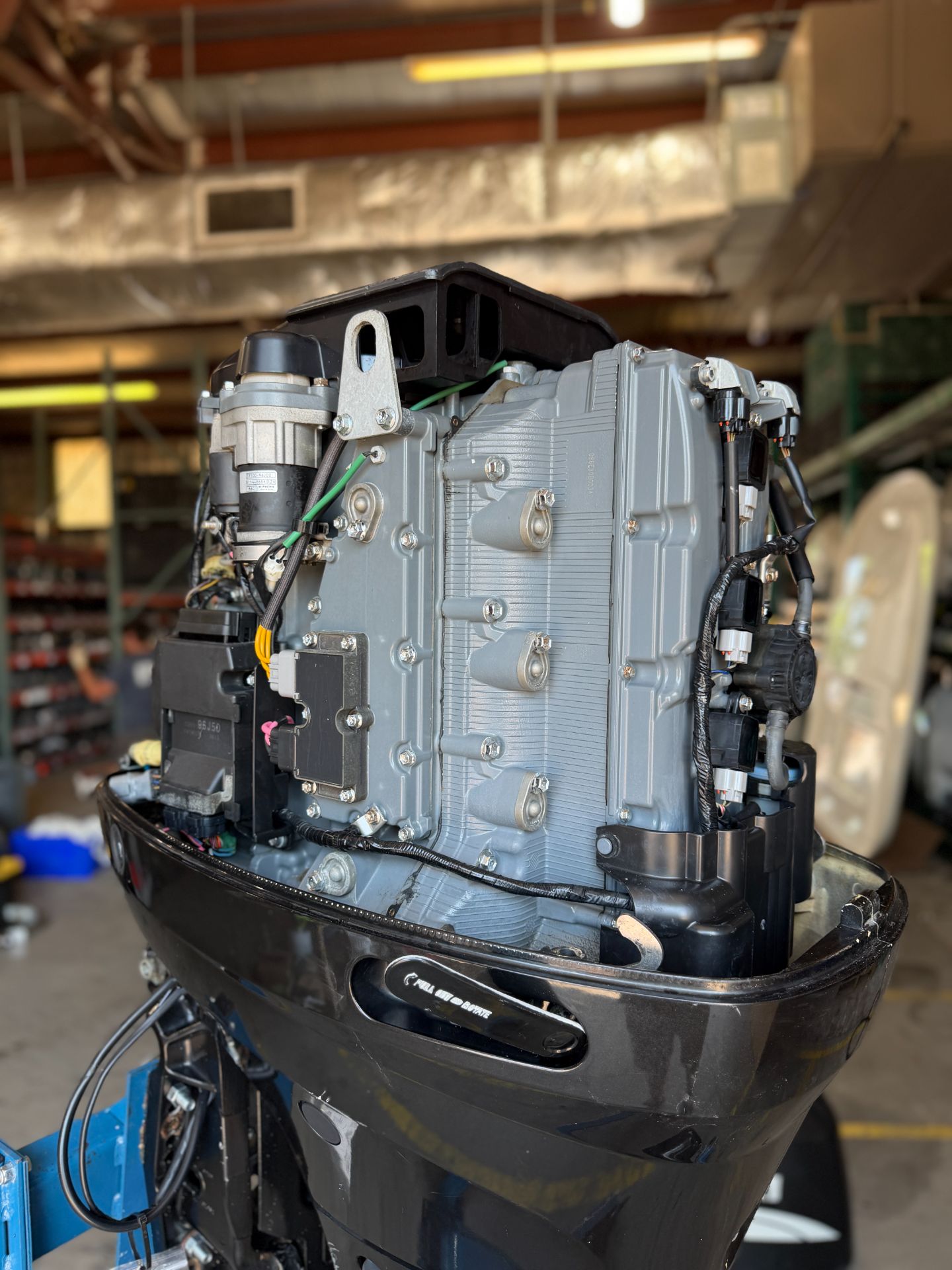 2008 Suzuki DF175 175HP 4 Stroke Outboard Engine 25" Shaft