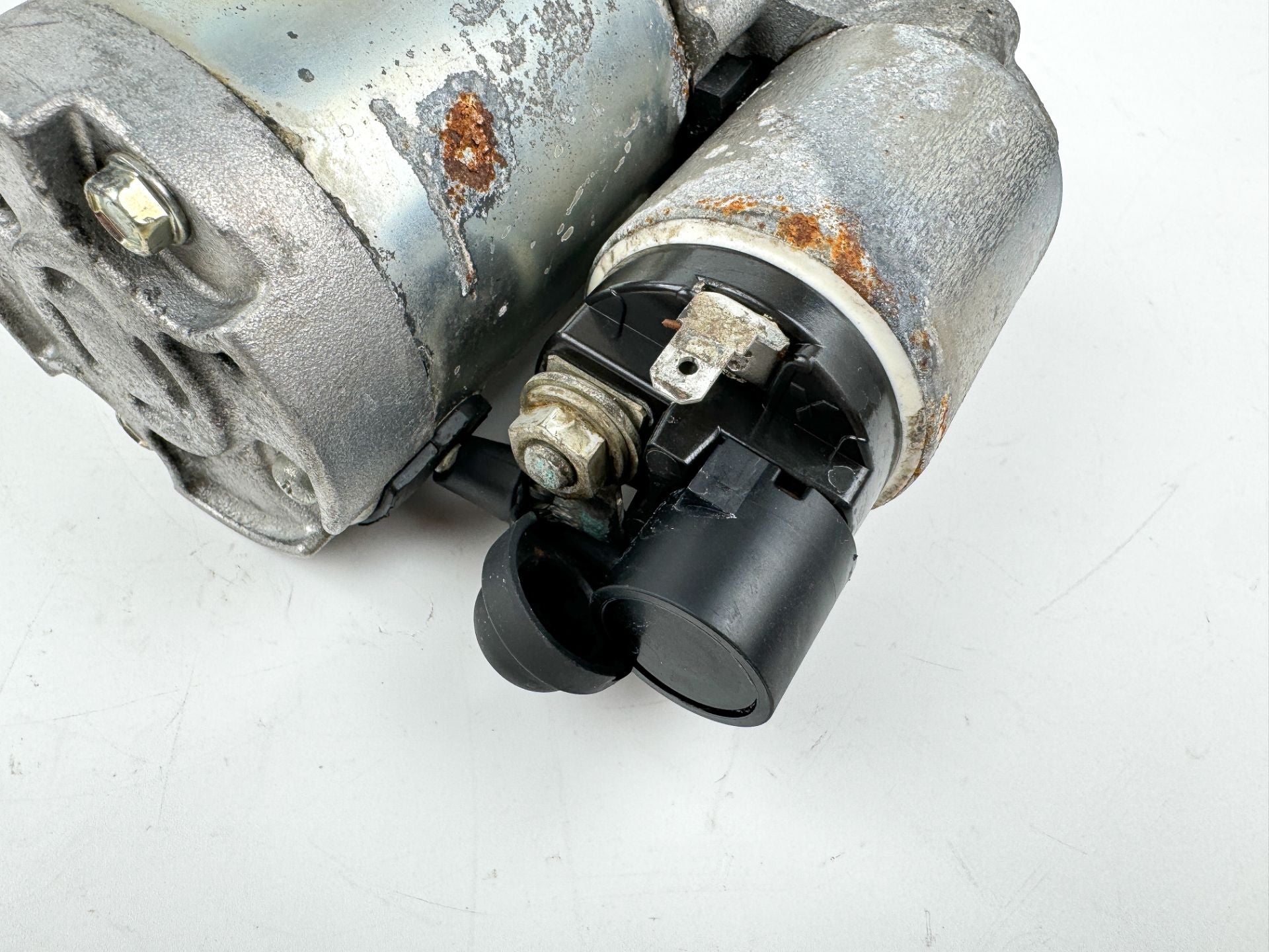 2014 Suzuki 175 HP 4 Stroke Outboard Starter Motor 31100-96J02 OEM