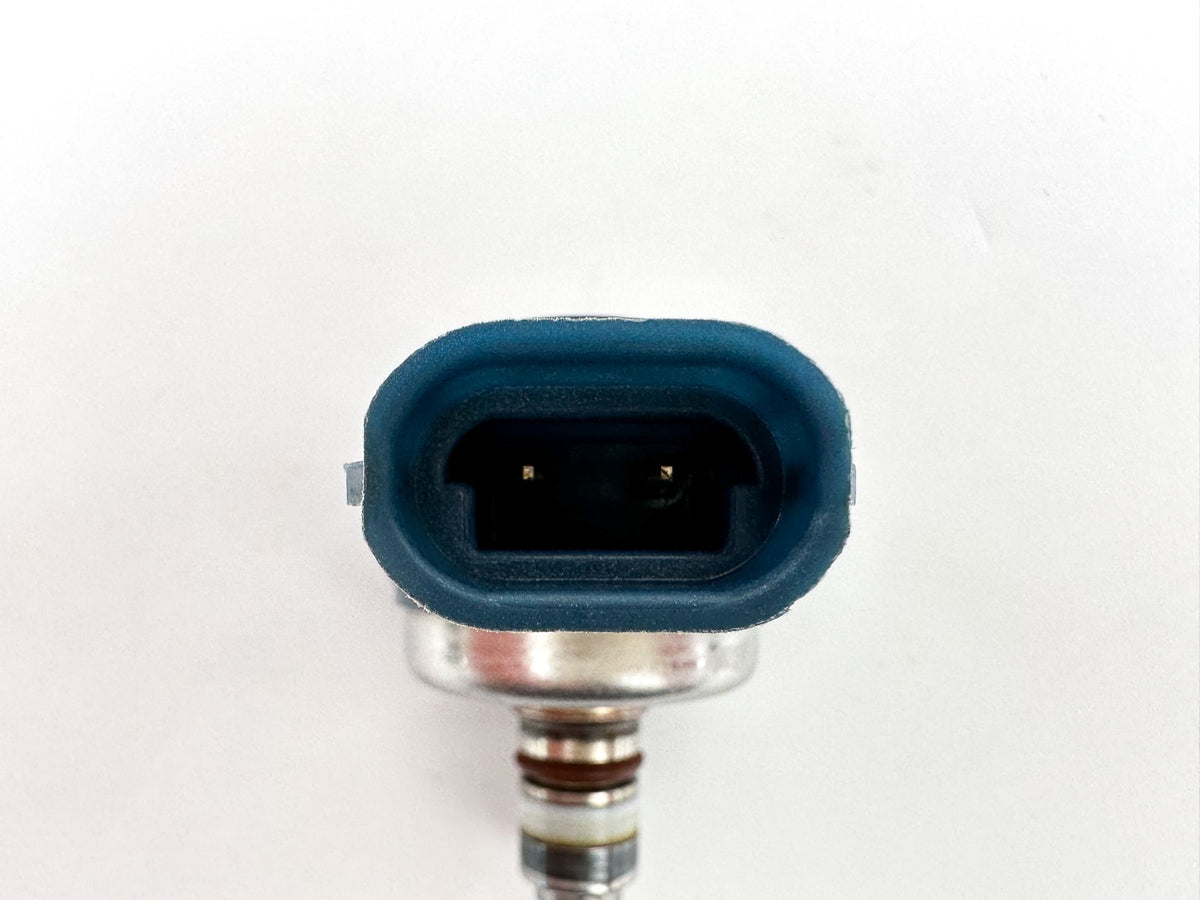 2007 Mercury 225 HP 2 Stroke Outboard Air Injector 883078A05 OEM