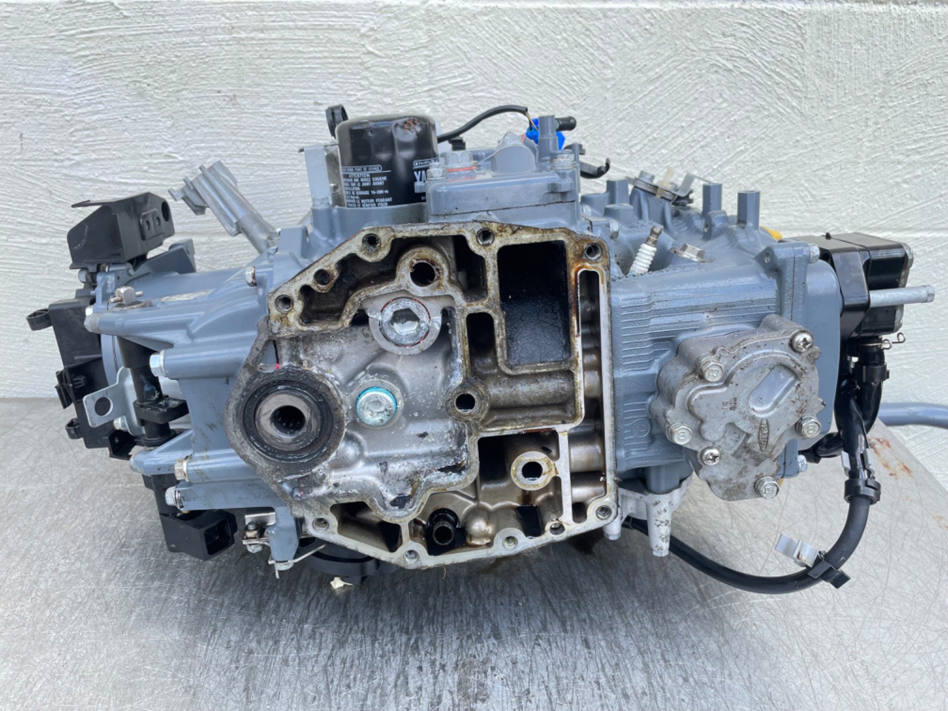 2011 Yamaha 25HP 4 Stroke Outboard Powerhead Crankcase Assembly 6BL-W009B-00-1S