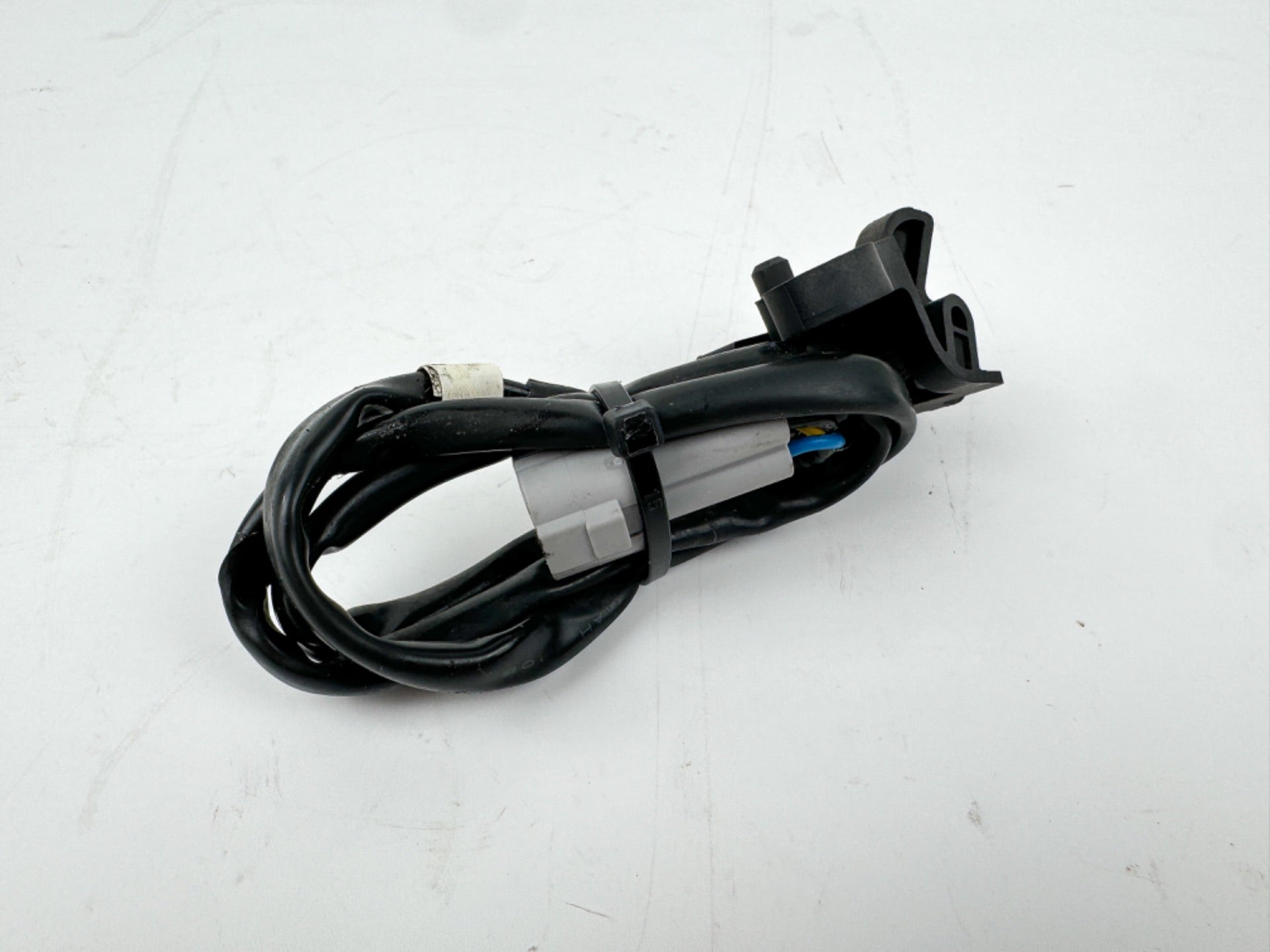 2019 Suzuki 115 HP 4 Stroke Outboard Trim Sender Unit Sensor 34840-98J03 OEM