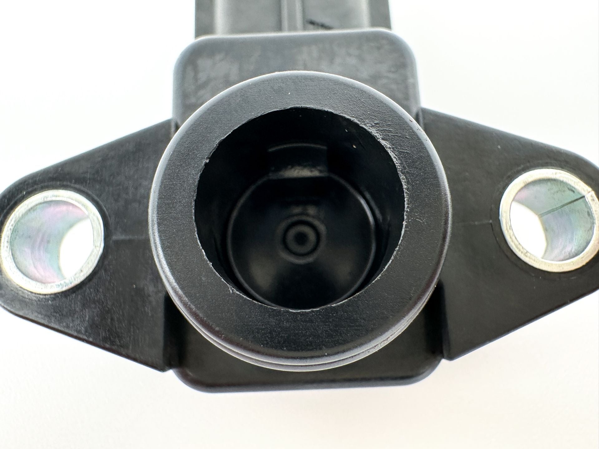 2018 Suzuki 200 HP 4 Stroke Outboard MAP Pressure Sensor 18590-68H00 OEM