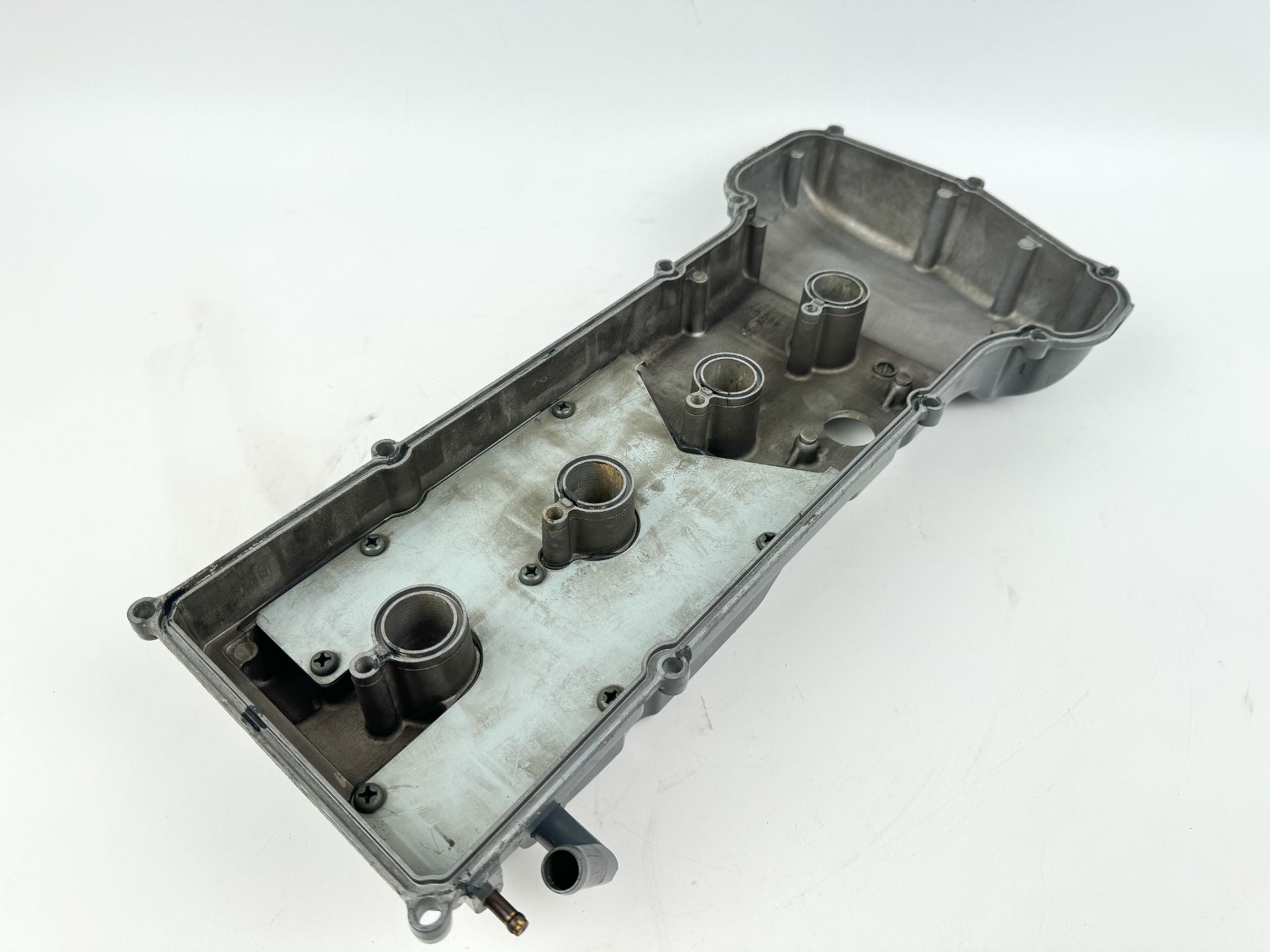 2003 Suzuki 140 HP 4 Stroke Outboard Cylinder Head 11100-90J11 - Parts