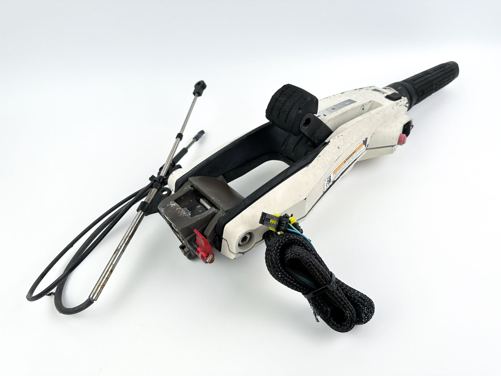 Evinrude Etec 15HP - 30HP Outboard Engine Steering Tiller Handle Setup 5008470