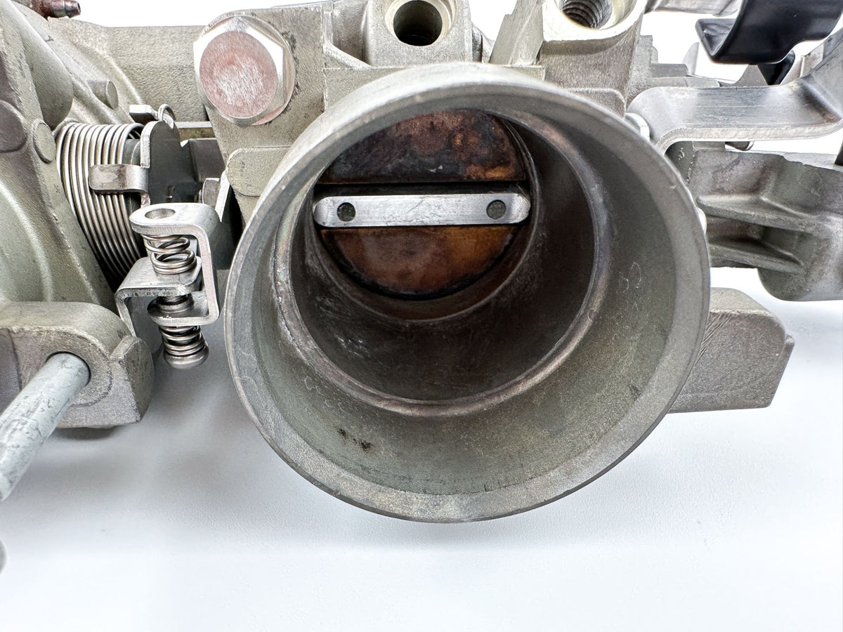 2004 Yamaha 225 HP 4 Stroke Outboard Throttle Body Assembly 69J-13750-00-00 OEM