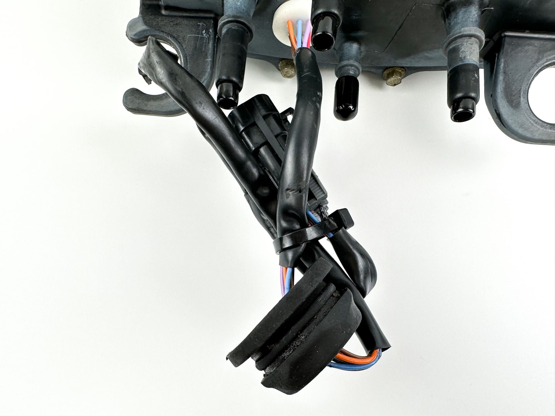 Mercury 200 225 250 275 300 HP L6 Verado Fuel Supply Module FSM 880596T06