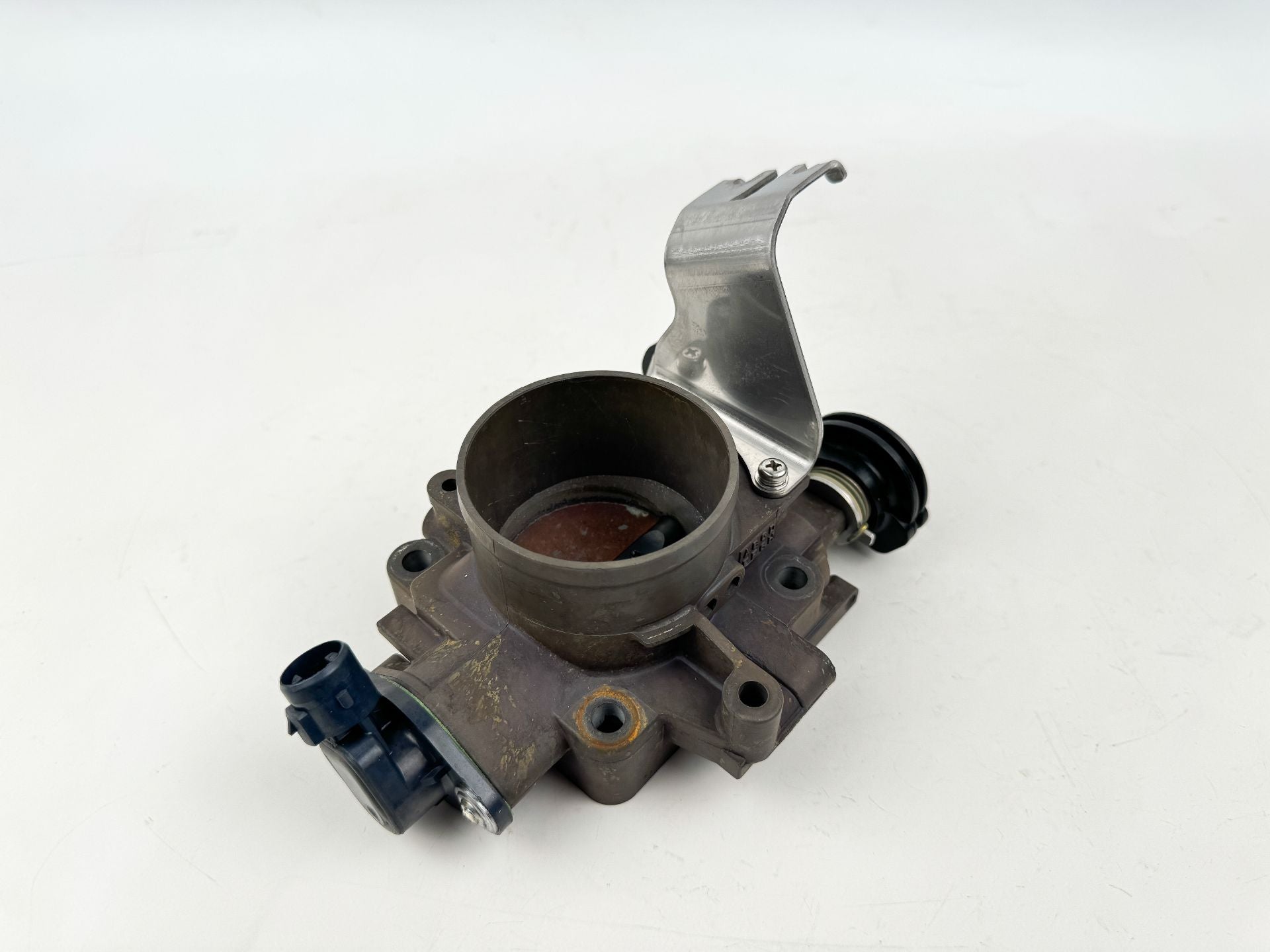 Honda 200 HP 4 Stroke Outboard Throttle Body Assembly 16400-ZY3-013 OEM 2002