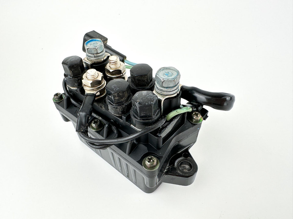 2005 Mercury 225 HP 4 Stroke Outboard Trim Tilt Relay 69J-81950-11-00 OEM