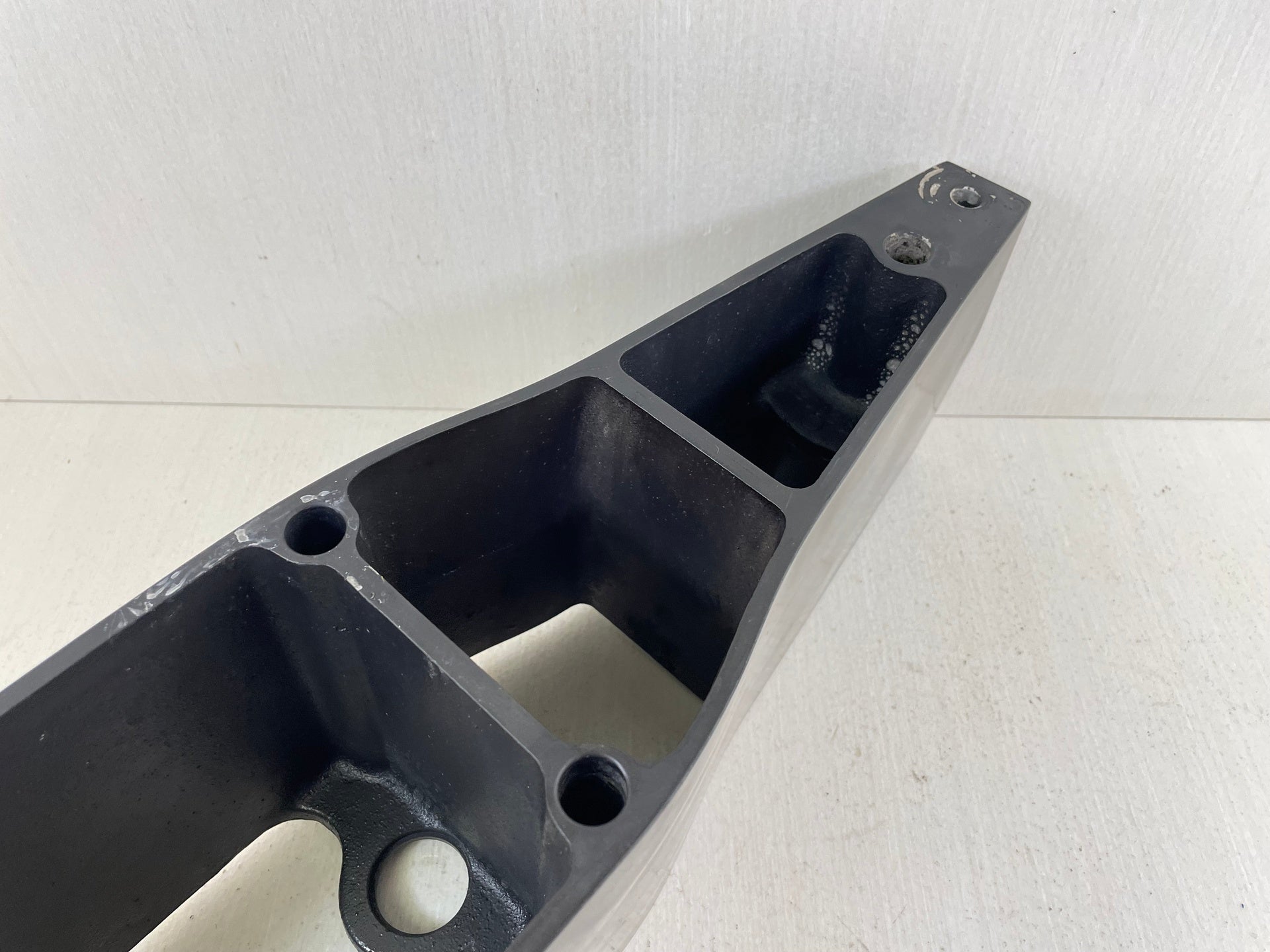 1995 Mercury 120HP Force Outboard 2 Stroke 5" Extension Assembly 12092A15