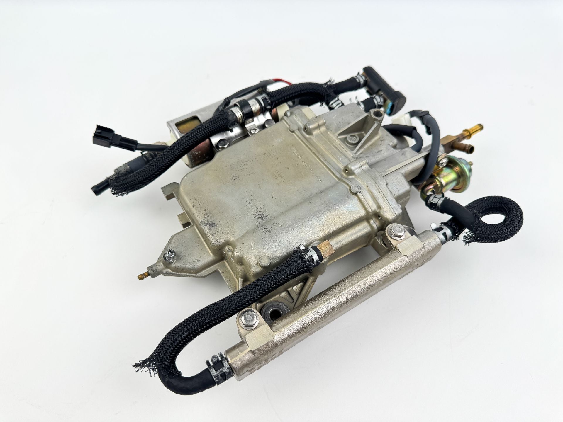 2006 Yamaha 250 HP 4 Stroke Outboard VST Float Chamber Assembly 6P2-14180-01-00 OEM