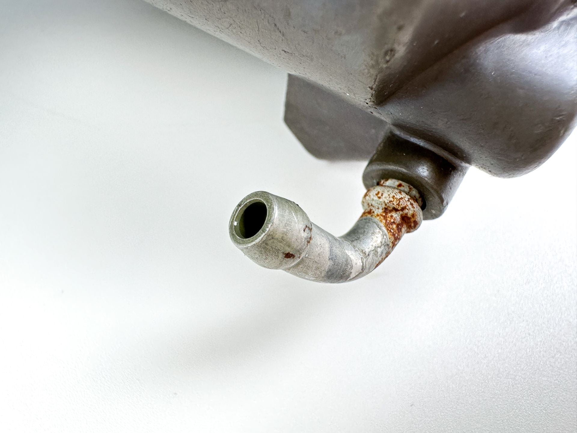 2016 Honda 150 HP 4 Stroke Outboard Vapor Separator Tank VST 16730-ZY6-063 OEM