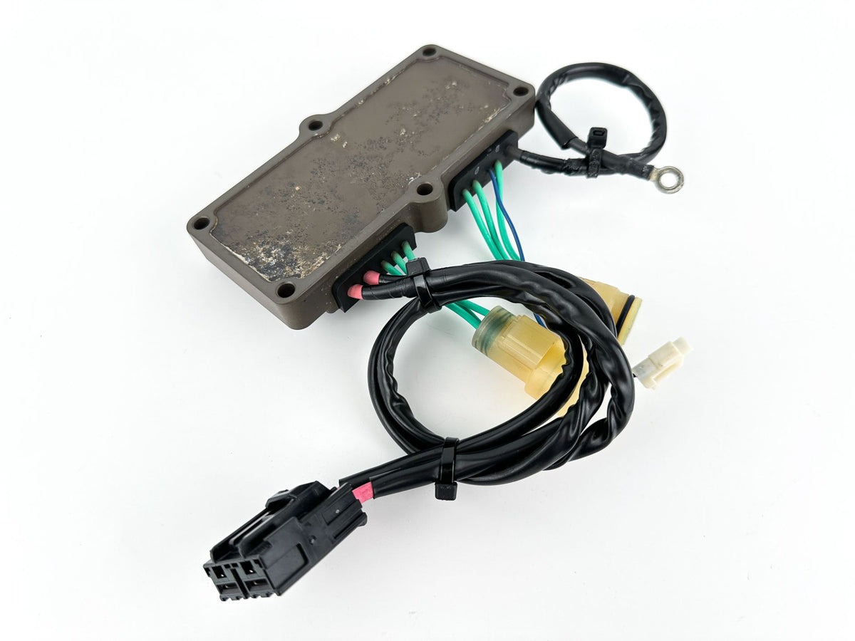 2014 Yamaha 200 HP 4 Stroke Outboard Rectifier & Regulator 6DA-81960-00-00 OEM