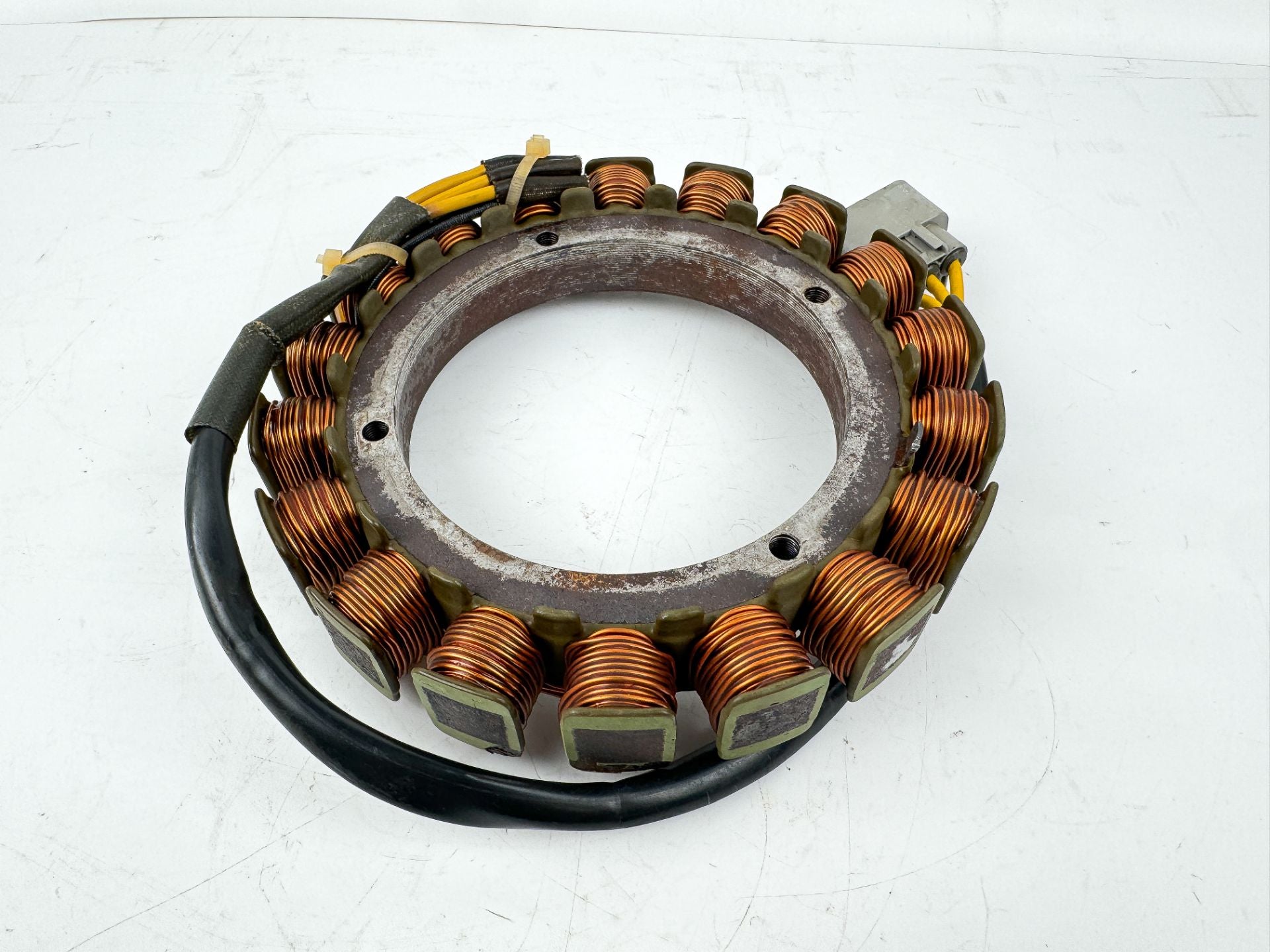 2019 Suzuki 150 HP 4 Stroke Outboard Stator Charging Coil 32120-96J00 OEM