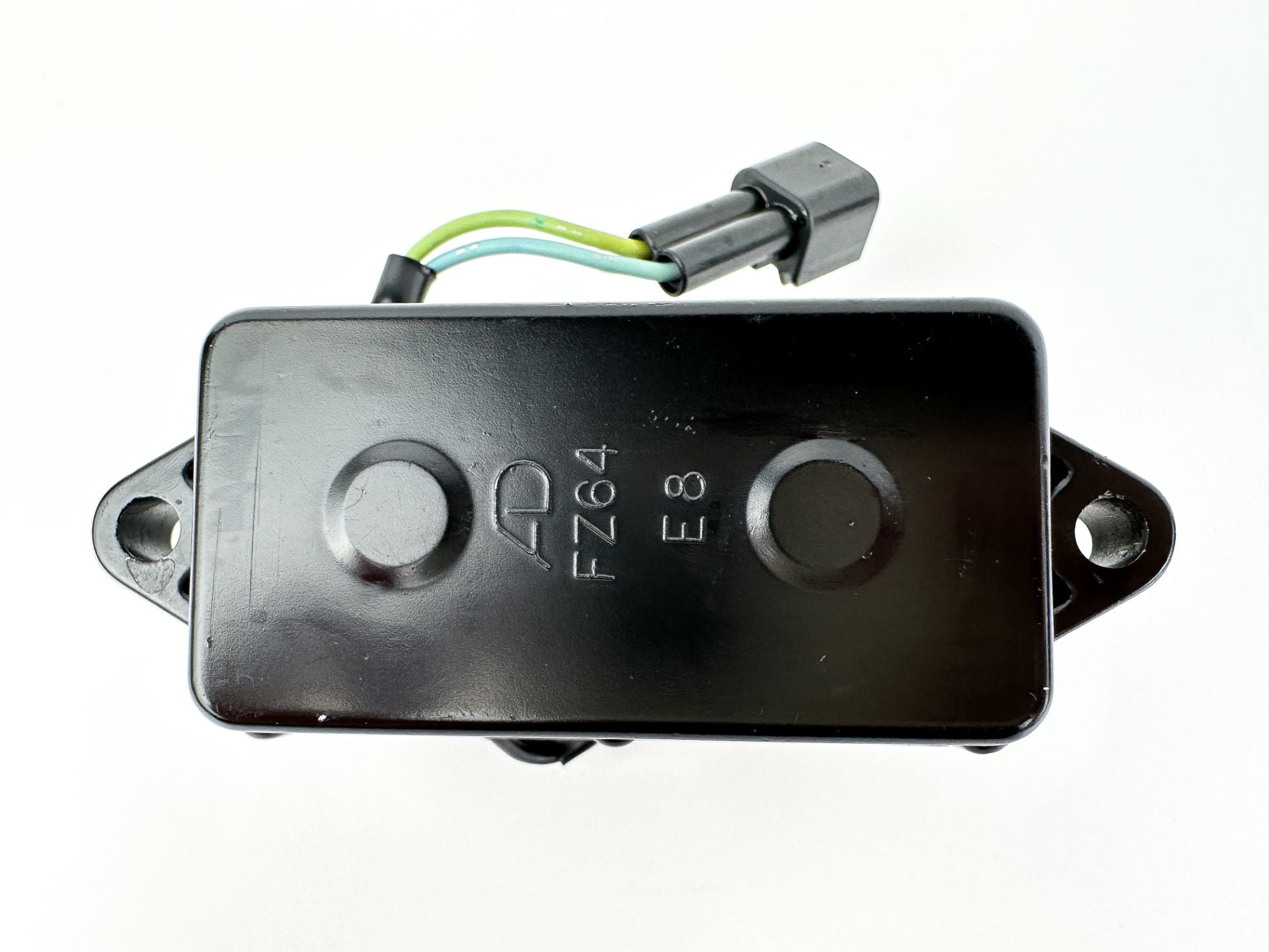 2009 Yamaha 225 HP 2 Stroke Outboard Trim Tilt Relay 60V-81950-00-00 OEM
