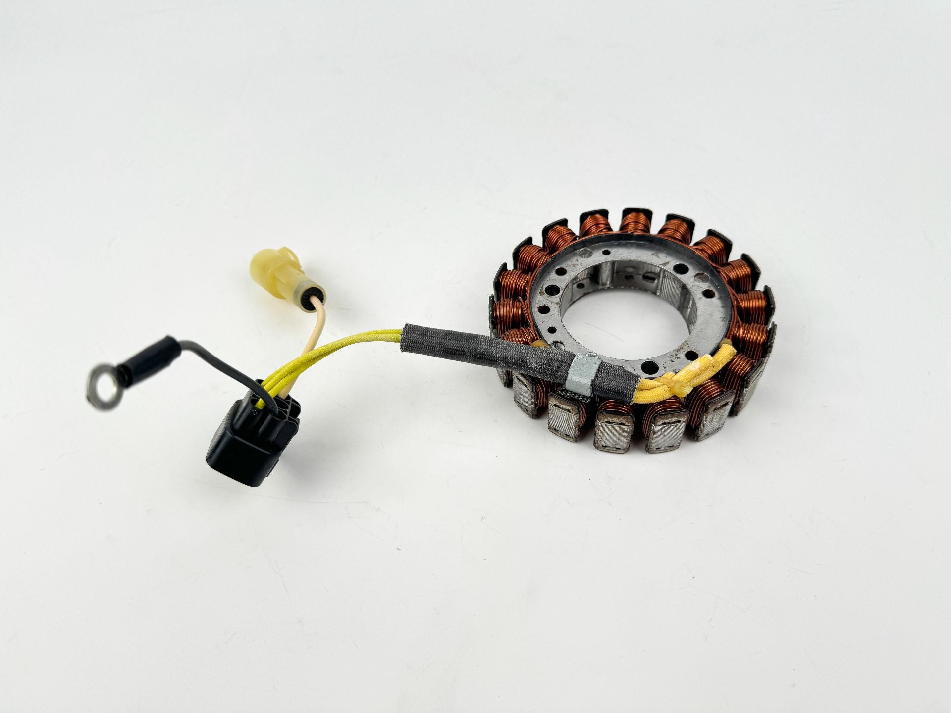 2016 Suzuki 40 HP 4 Stroke Outboard Stator Charging Coil 32120-88L00 OEM