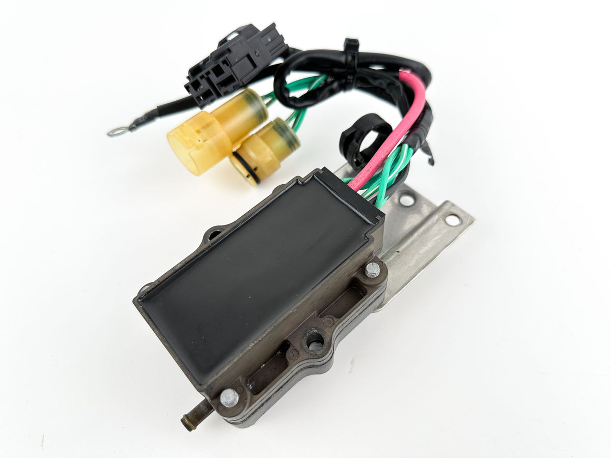 2012 Yamaha 250 HP 4 Stroke Outboard Rectifier & Regulator 6CB-81960-00-00 OEM