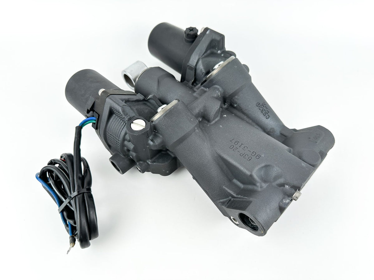 Yamaha 150HP Outboard Engine Power Trim & Tilt Unit Assembly 63P-43800-23-00