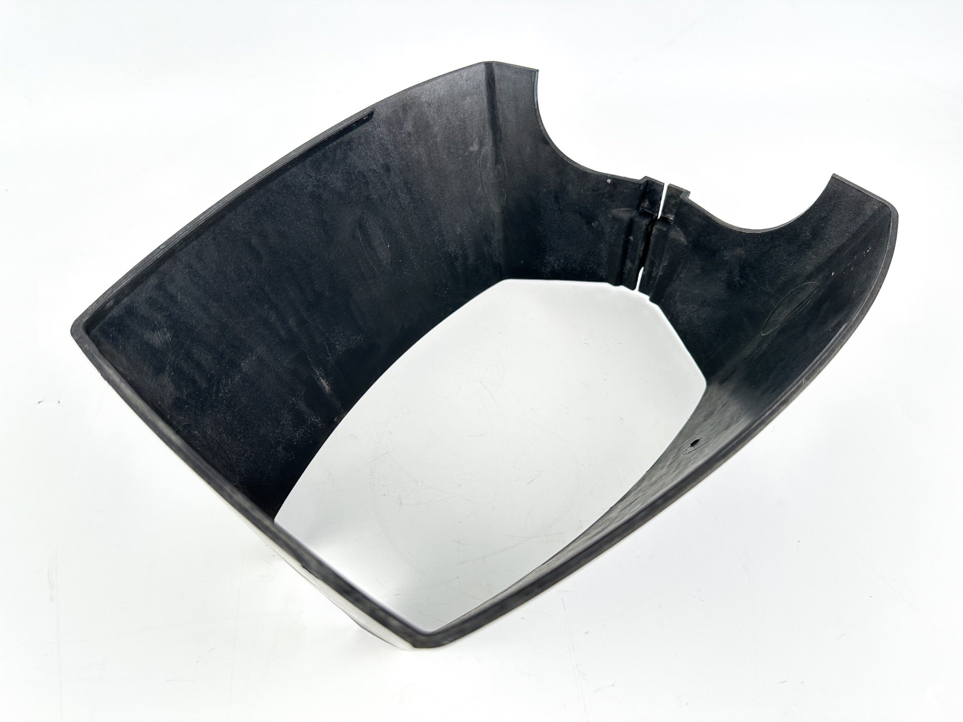 2003 Yamaha 50 HP 2 Stroke Outboard Lower Apron Cover 63D-42741-00-4D OEM