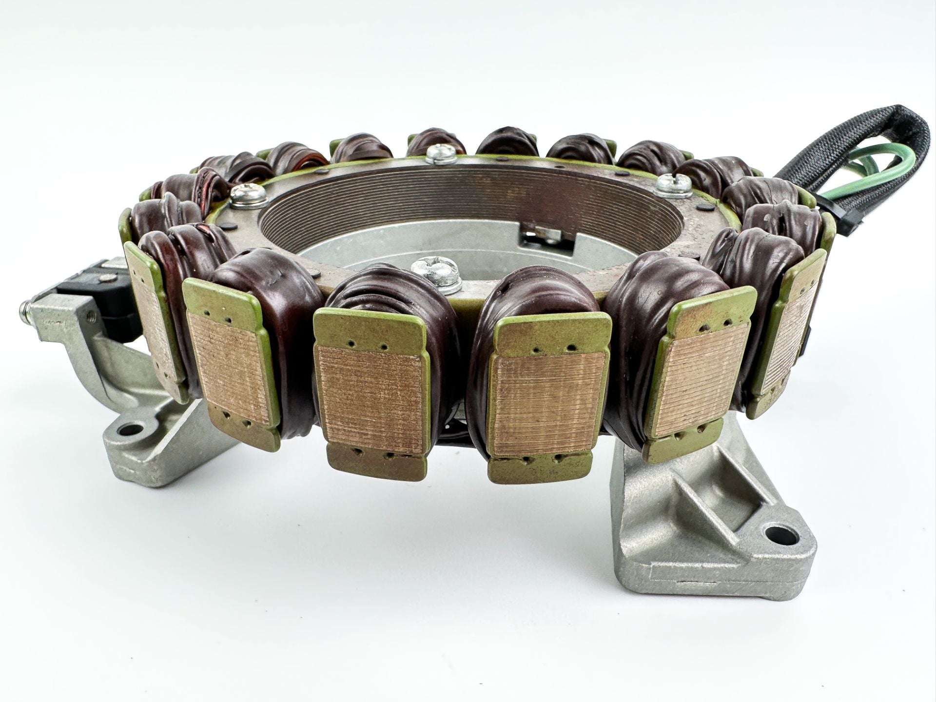 2008 Yamaha 250 HP 4 Stroke Outboard Coil Pulser Base Stator Assembly 6P2-81460-00-00 Tested