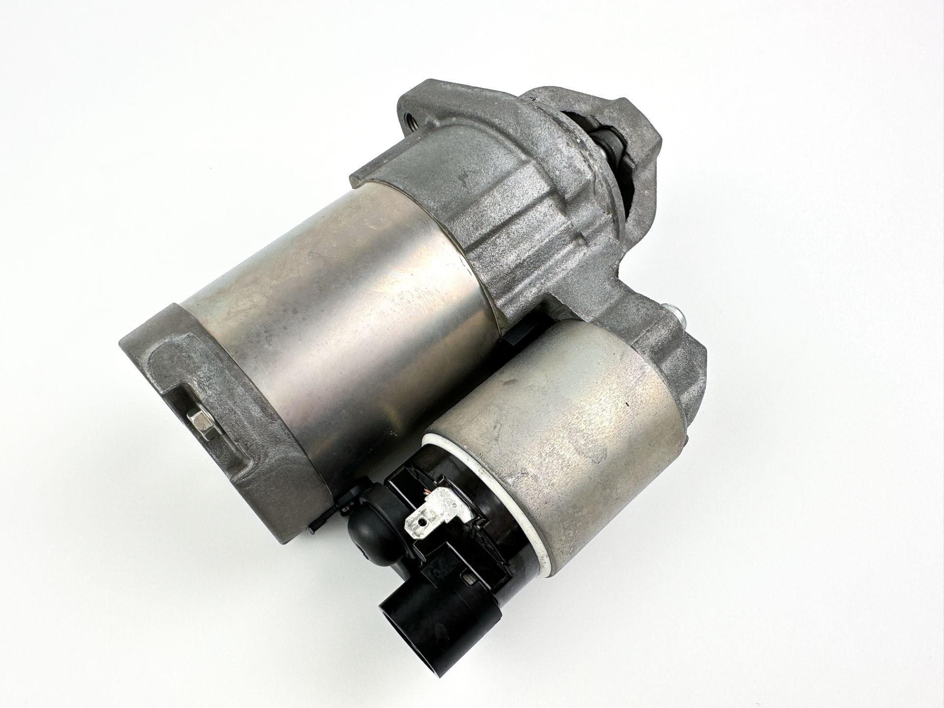 2018 Suzuki 350 HP 4 Stroke Outboard Starter Motor 31100-98L10 OEM