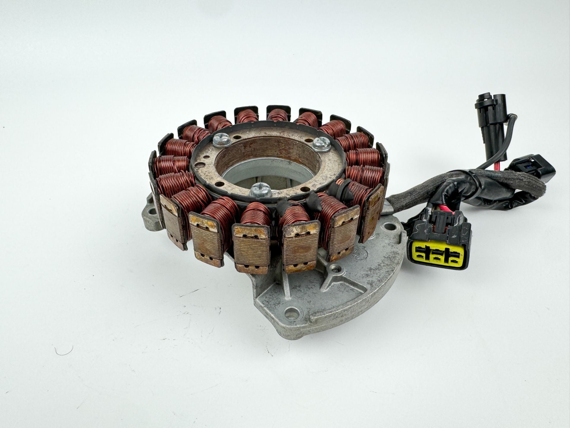 2008 Yamaha 115 HP 4 Stroke Outboard Coil Pulser Base Stator Assembly OEM