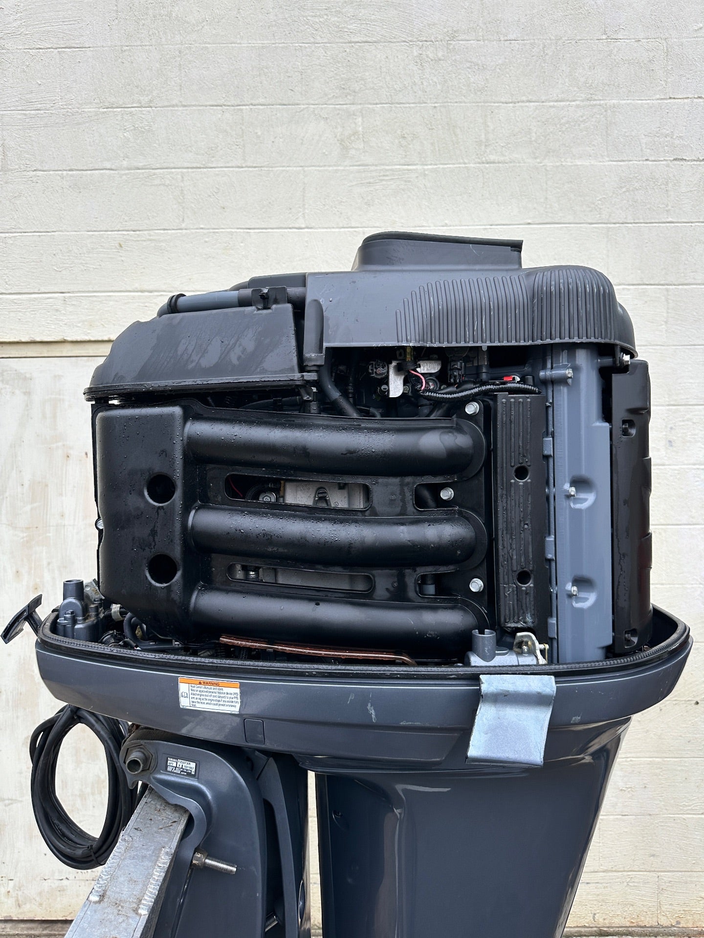 2008 Yamaha 250HP 4 Stroke Outboard Engine 25" Shaft 546 Hours