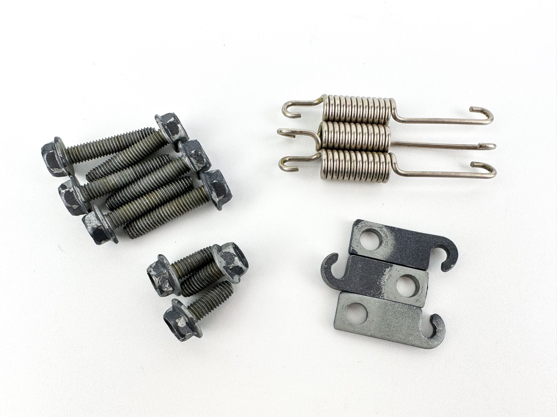 2009 Yamaha 225 HP 2 Stroke Outboard Latch Handle Set 60V-42817-00-8D OEM