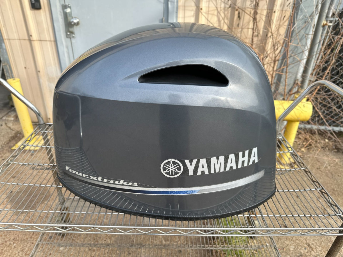 2019 Yamaha 115 HP 4 Stroke Outboard Top Cowling 6EM-81800-01-00 OEM